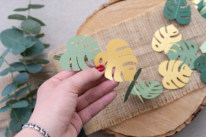 Lion Gold and Green Paper Garland